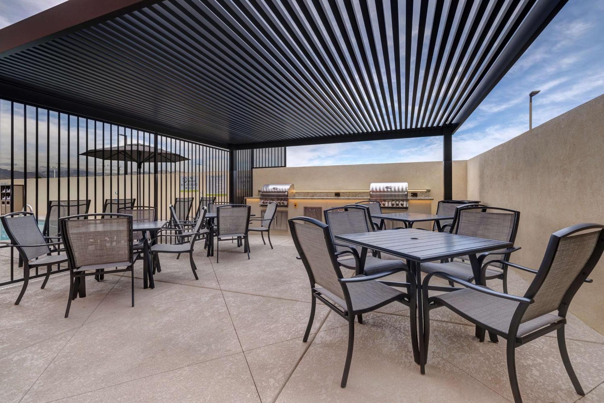Home2 Suites By Hilton Las Vegas Southwest I-215 Curve Экстерьер фото